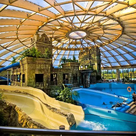 Resort Aquaworld Budapest