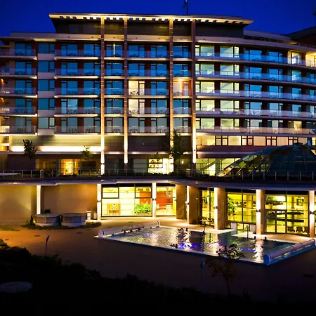 Aquaworld 4* Budapeşte