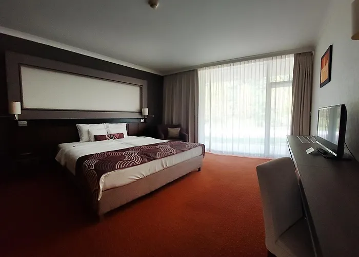 أكواورلد منتجع 4*