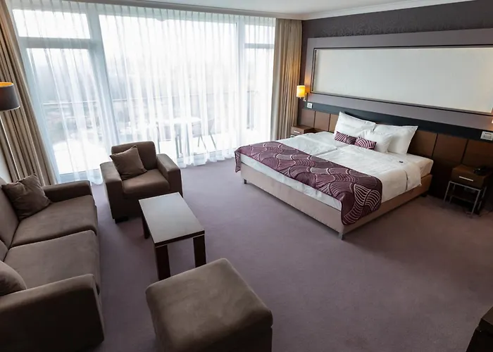 أكواورلد منتجع بودابست