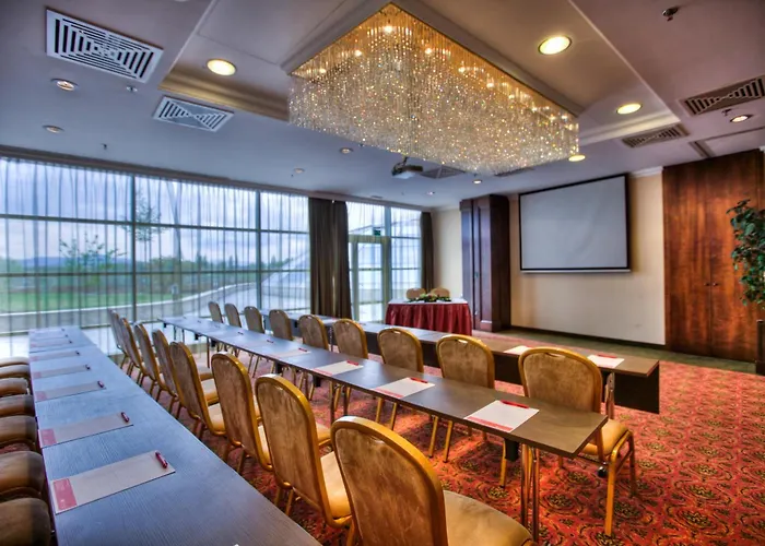 منتجع أكواورلد بودابست