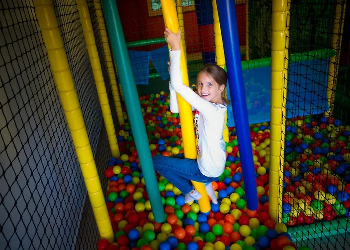 منتجع أكواورلد 4*