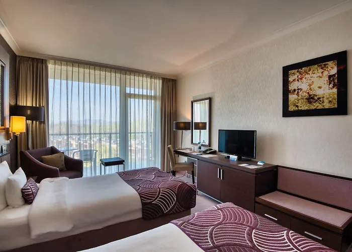 أكواورلد 4* بودابست