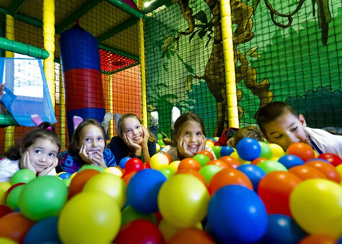 منتجع أكواورلد