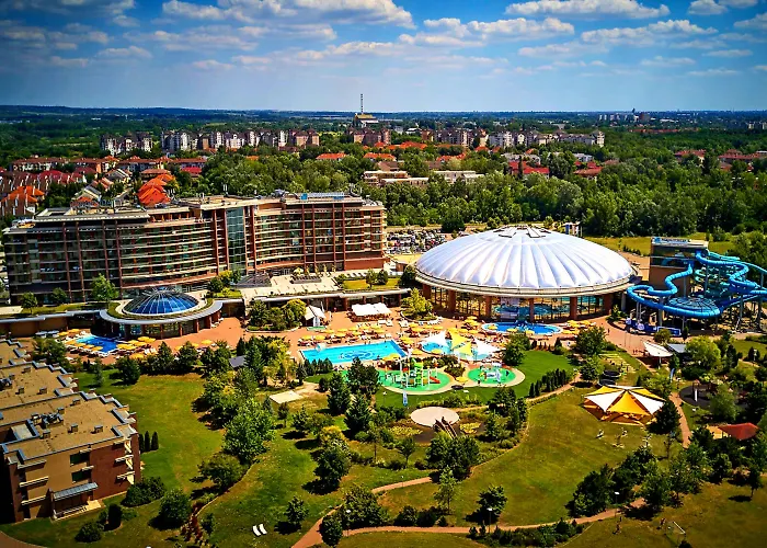 Aquaworld Semesteranläggning (resort) 4*