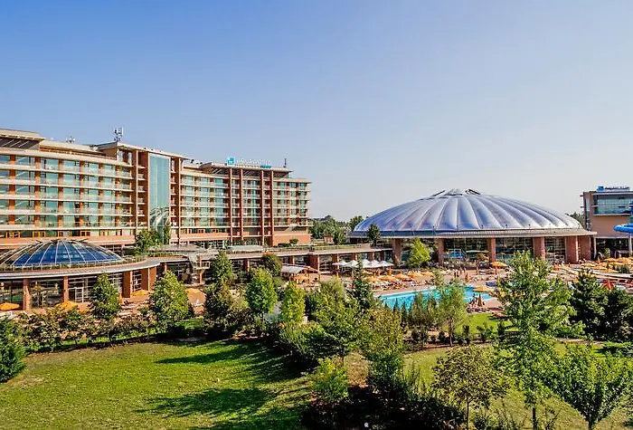 Semesteranläggning (resort) Aquaworld 4*
